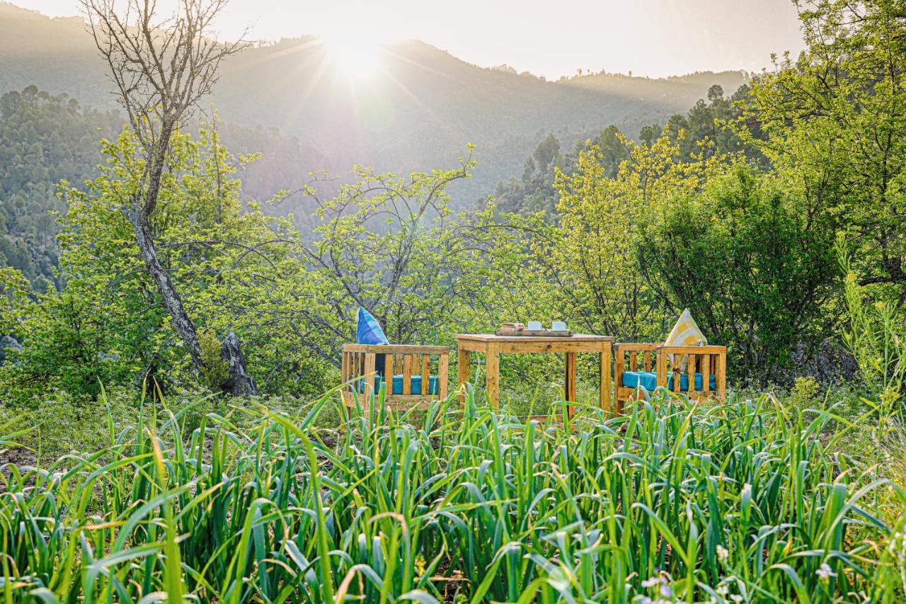 Saffronstays El Sueno, Mukteshwar -Villa Serving Pahadi Meals المظهر الخارجي الصورة